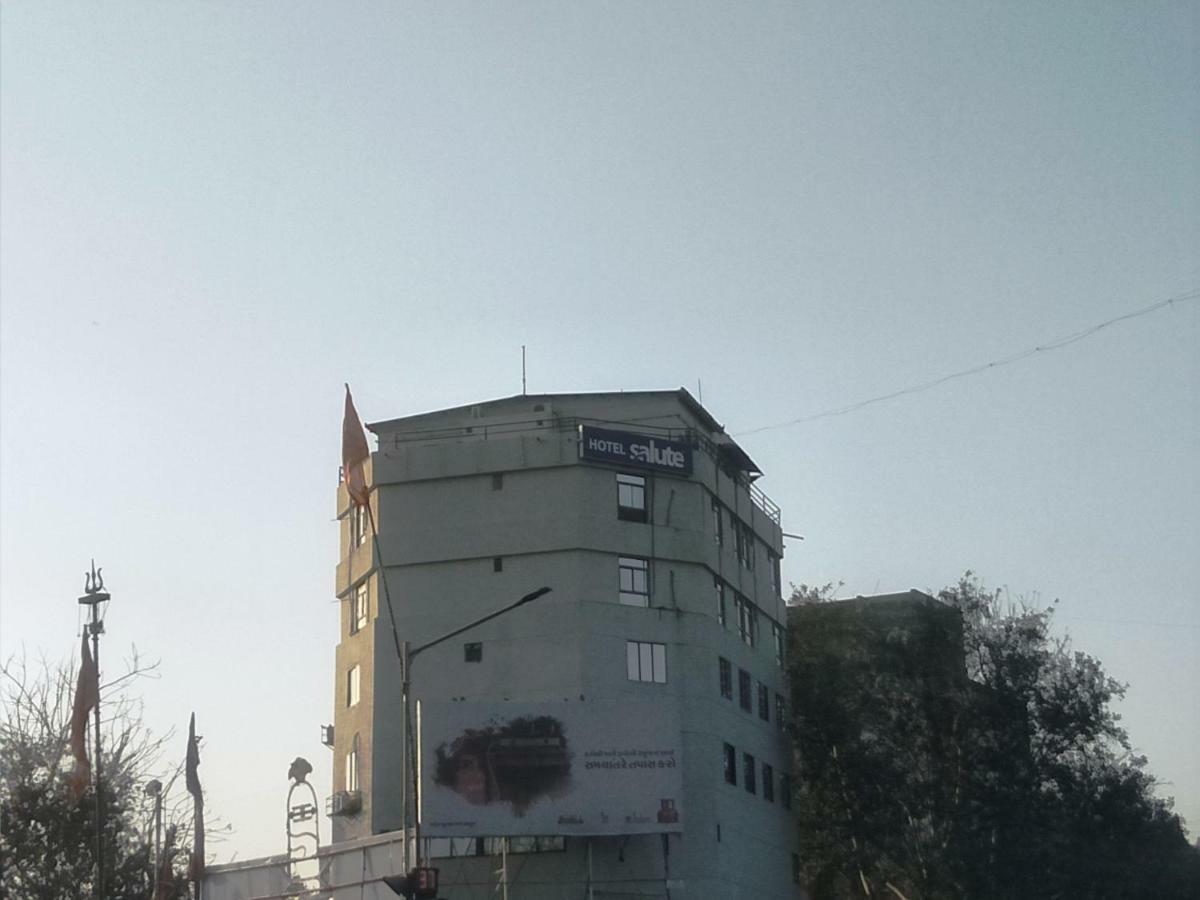 Oscar Dormitory Ahmedabad Exterior foto